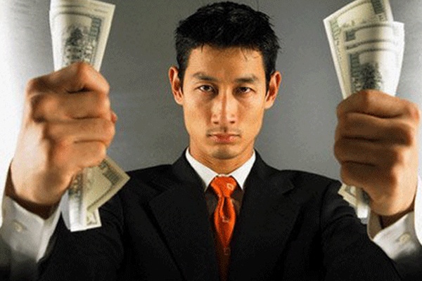 Noi kho vo phai trai giau ma keo kiet hinh anh