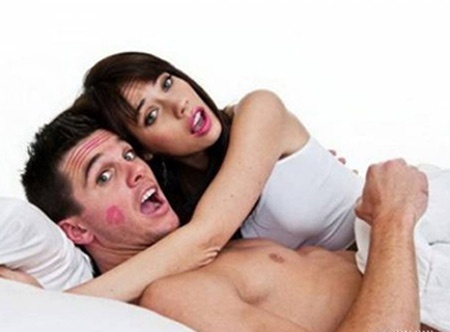 Dan ong phai biet 7 ly do phu nu dien kich tren giuong hinh anh