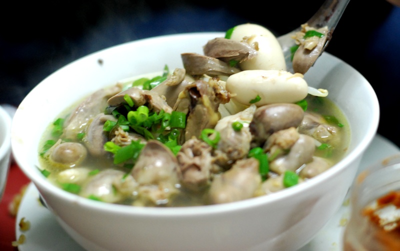 Kê gà cũng được đánh giá là món ăn bổ dưỡng của người Việt.