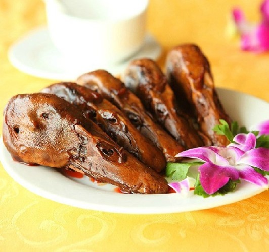 Mon nhau 'ky di' nhat Thuong Hai hinh anh