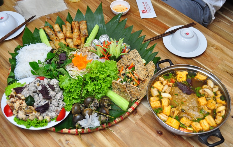 Oc met ai nhin cung me o O Cho Dua hinh anh