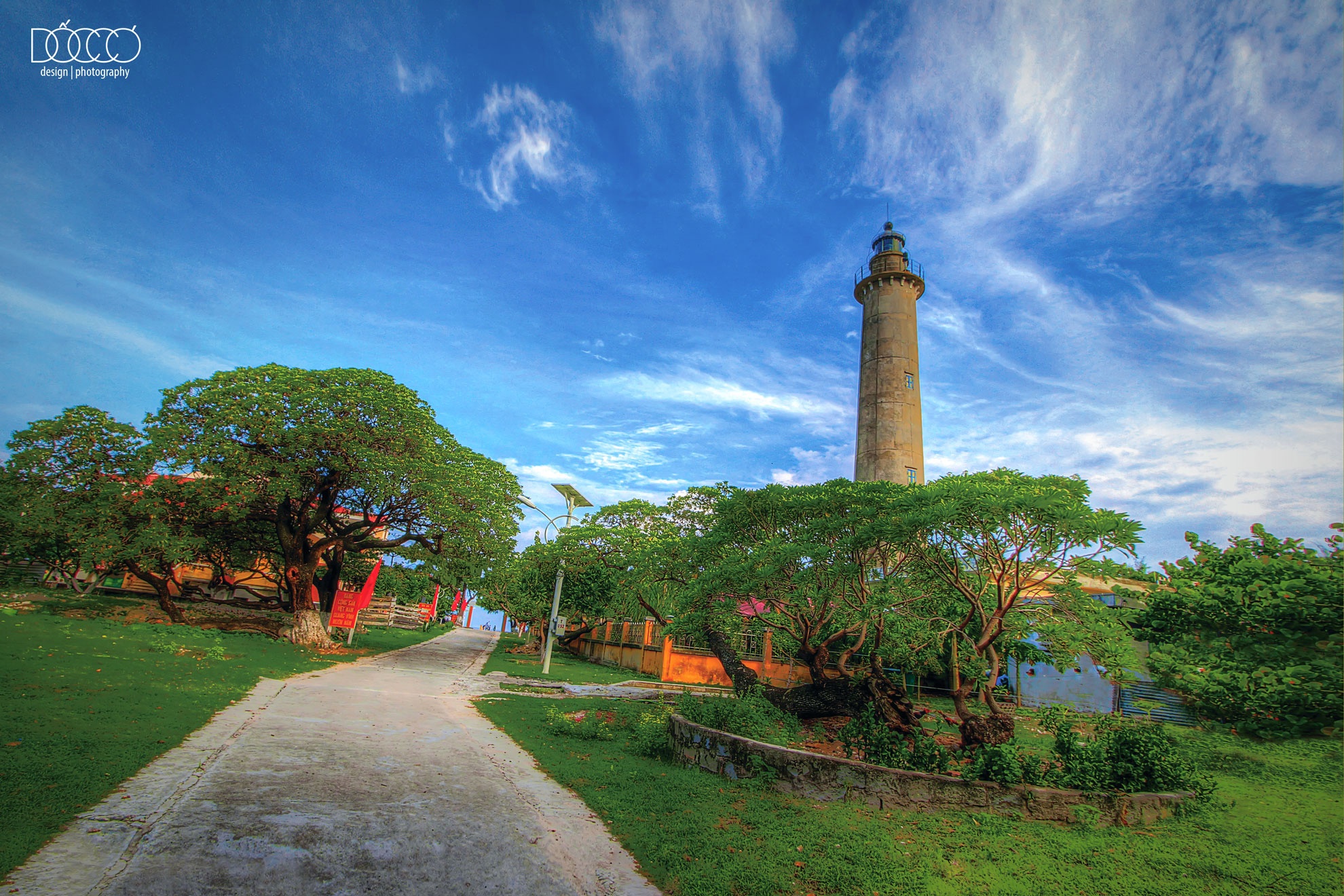 Hải đăng Song Tử Tây.