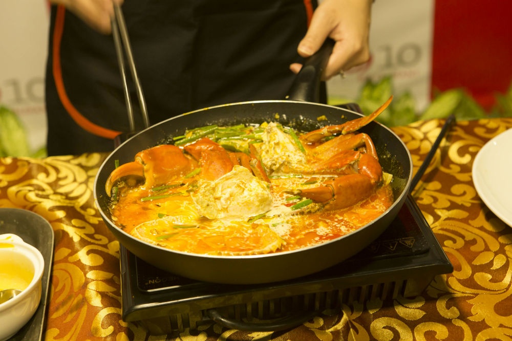 Xem Minh Nhat MasterChef lam cua sot ca ri hinh anh