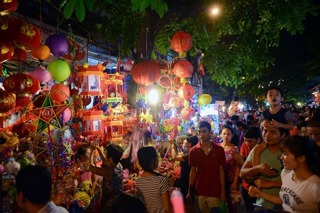 Nhung diem hen ly tuong cho dem Trung thu Ha Noi hinh anh
