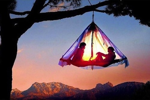 3. Khách sạn Waldseilgarten Höllschlucht là một trong những nơi tuyệt vời nhất để nghỉ lại ở Đức. Bạn muốn qua đêm ngoài trời và không sợ độ cao thì 