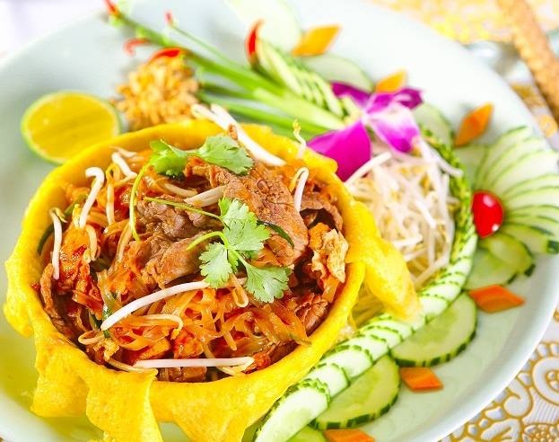 Nhung nha hang ngoai ngon tuyet de don nam moi o Ha Noi hinh anh