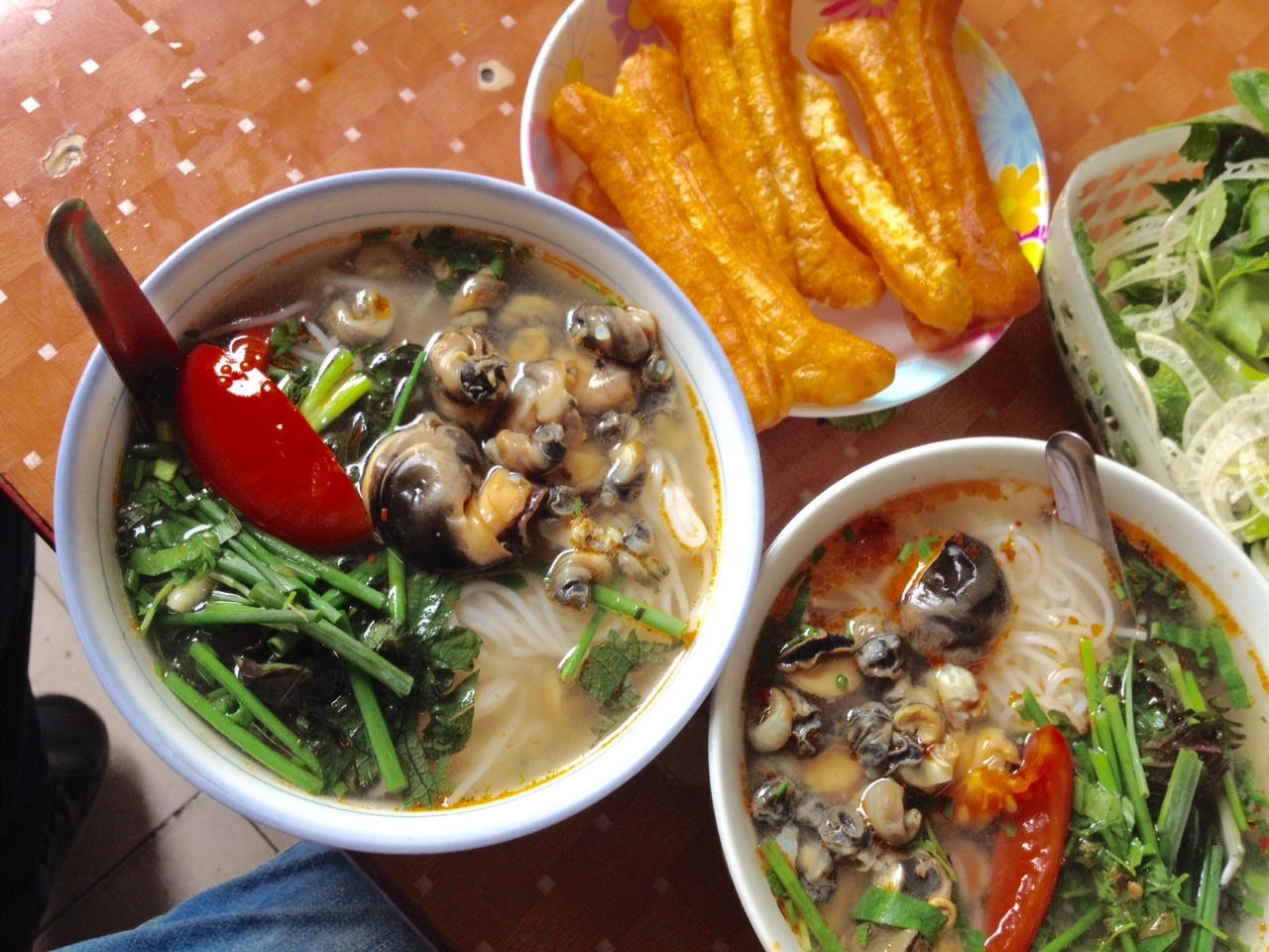 An sang o nhung quan lau nam nuc tieng Ha thanh hinh anh