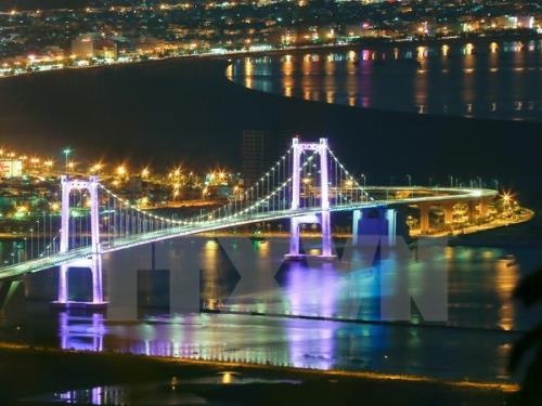 Du kien luong khach du lich Da Nang dip Tet tang manh hinh anh