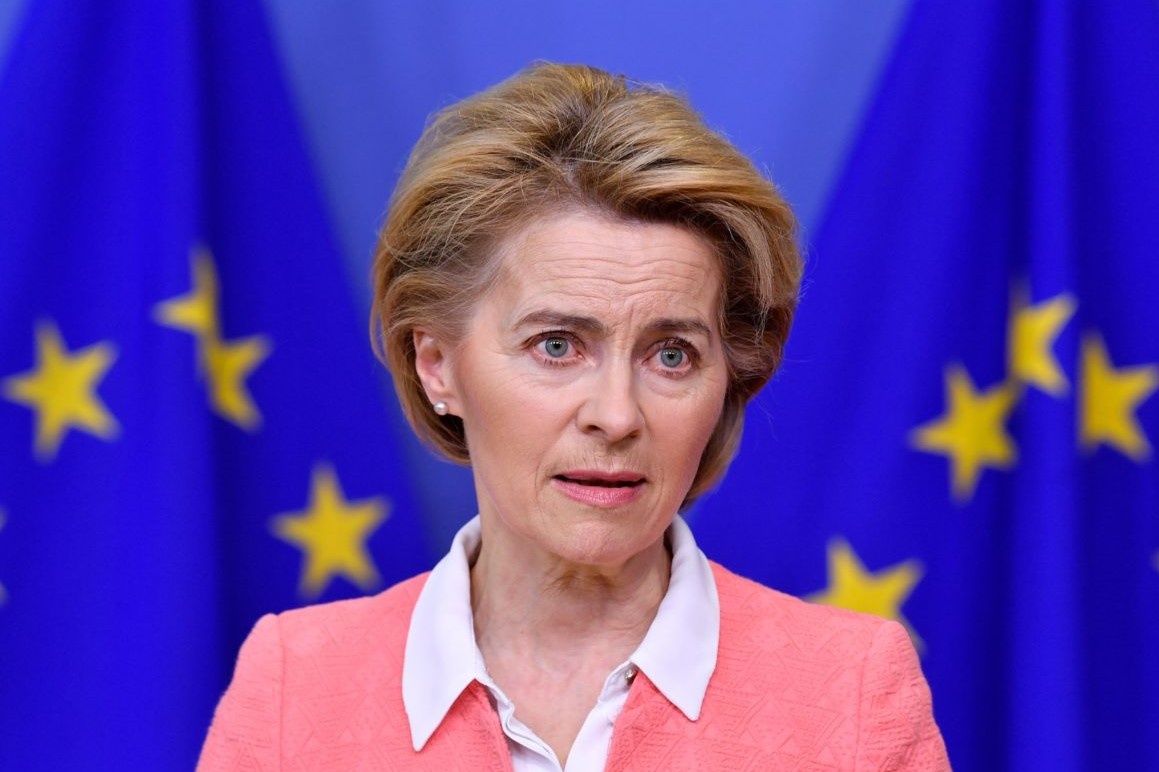 do bo doc quyen vaccine anh 1