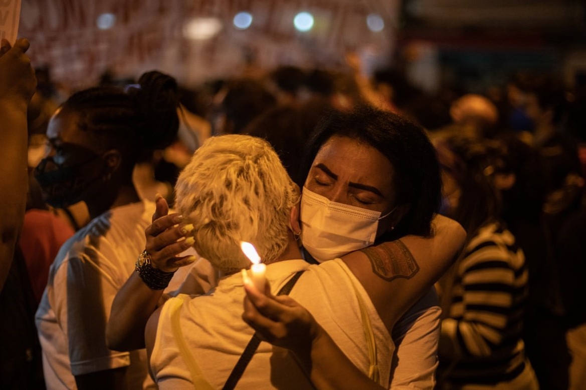 Vu dot kich bang dang ma tuy khoc liet bat thuong o Brazil hinh anh