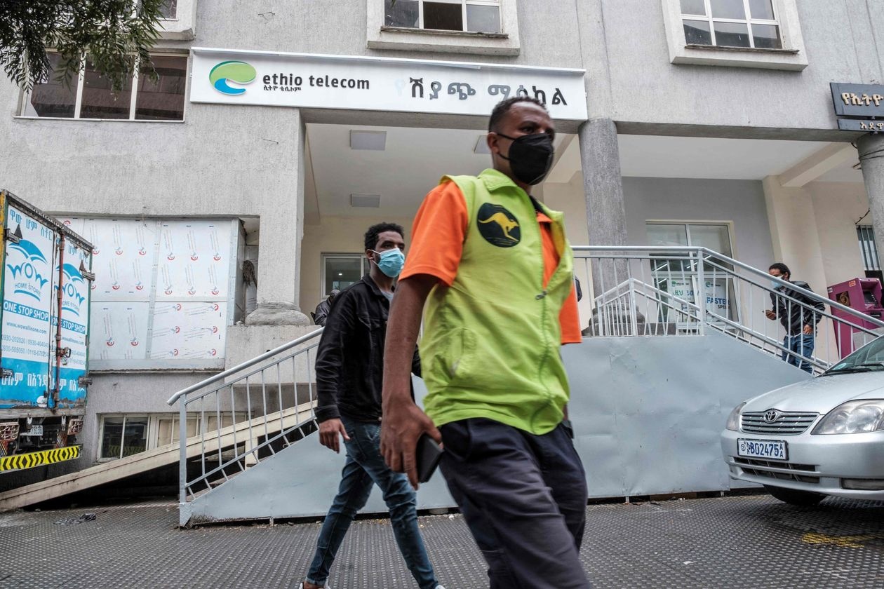 Cuoc chien cong nghe My - Trung mo mat tran moi hinh anh