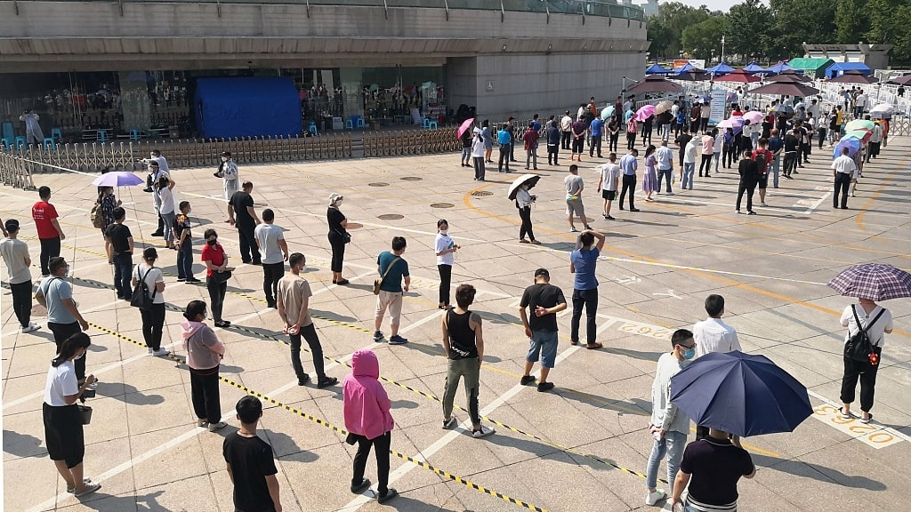 chau A thay doi cach chong dich anh 1