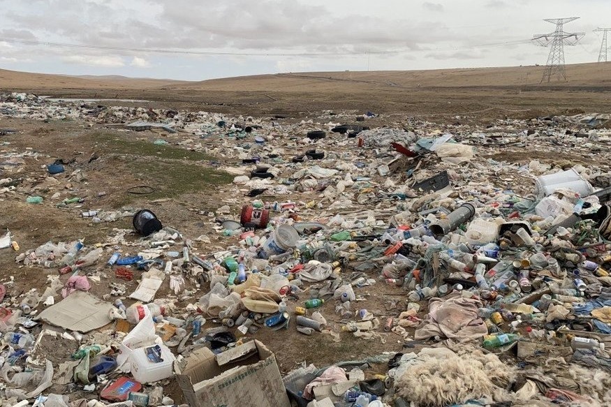 'Mai nha cua the gioi' ngap tran rac thai, co ca xac bo Tay Tang hinh anh