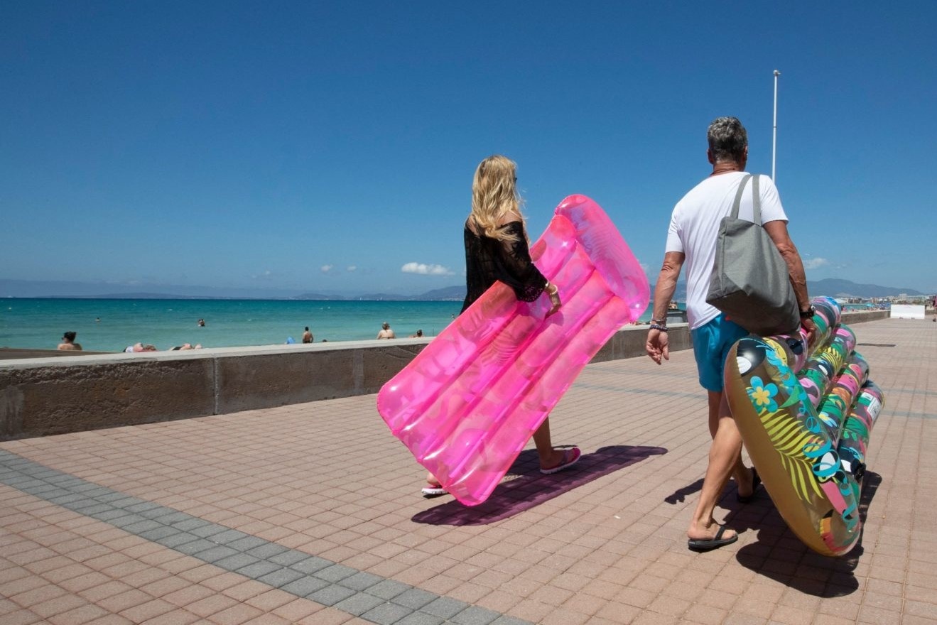 dich Covid-19 tai chau Au anh 1