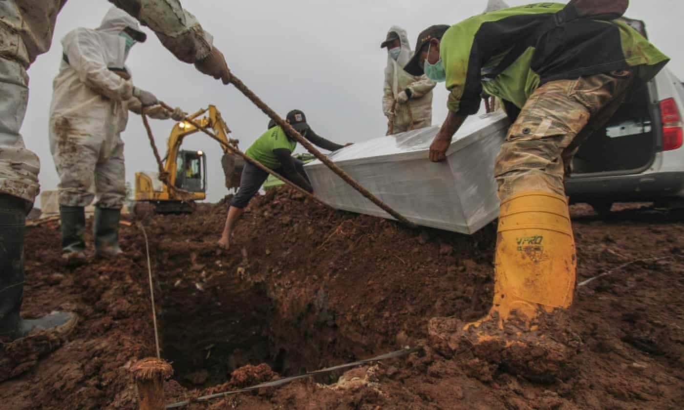 Indonesia trai qua ngay ghi nhan ca mac Covid-19 cao chua tung thay hinh anh