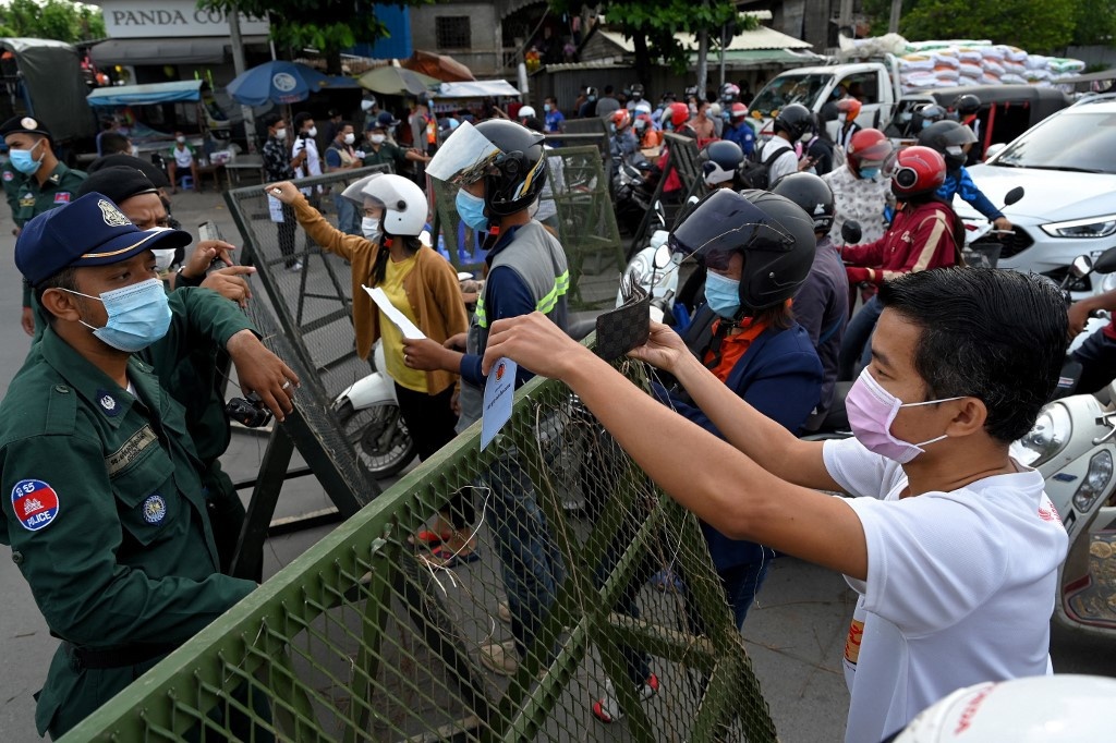 dich Covid-19 o Campuchia anh 1