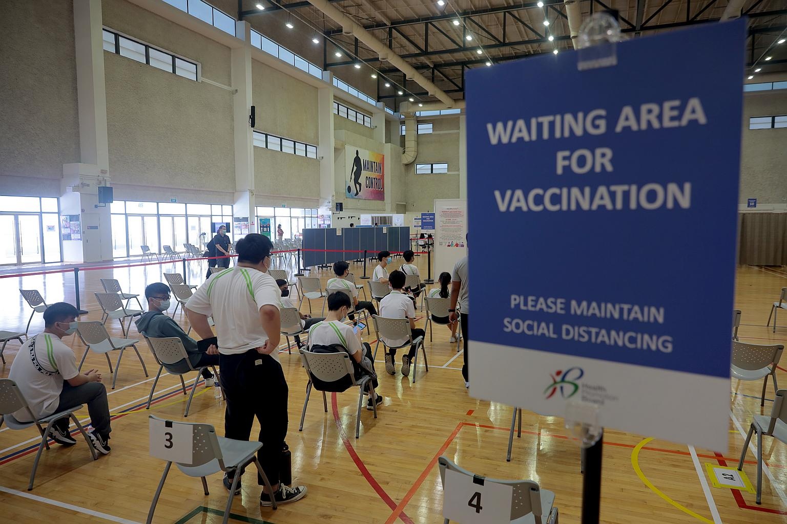 singapore song chung voi Covid-19 anh 4