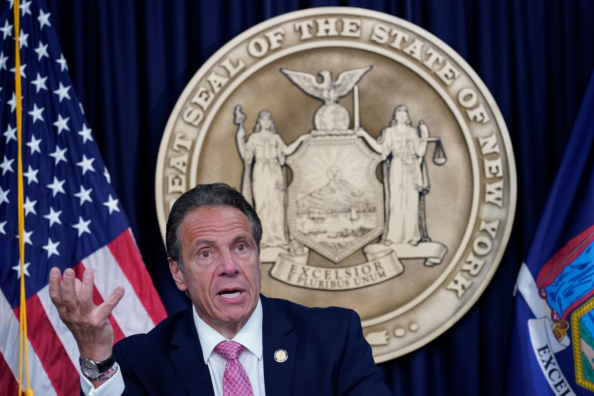 be boi cua thong doc new york anh 1