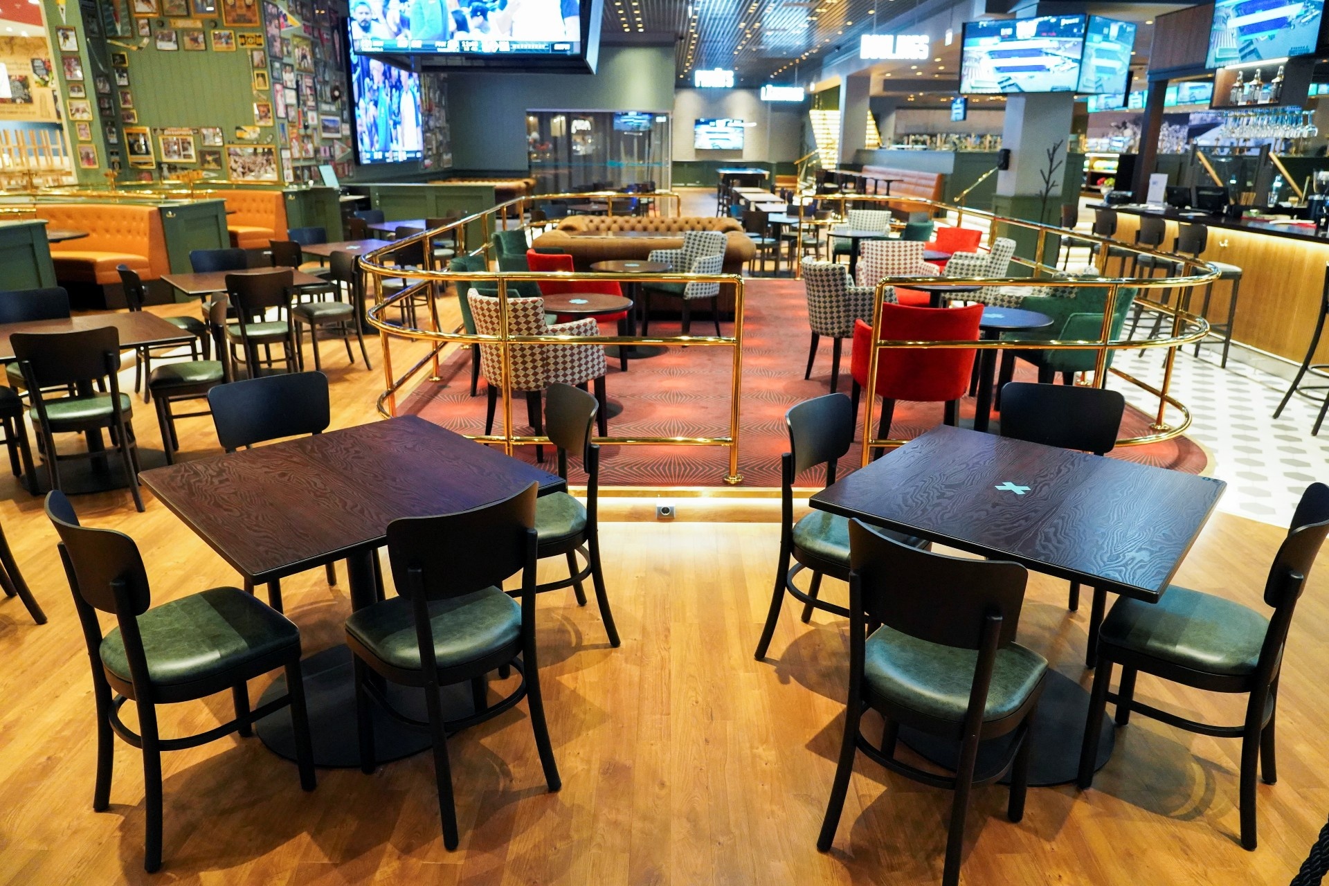 nuoc EU dau tien tai phong toa anh 1