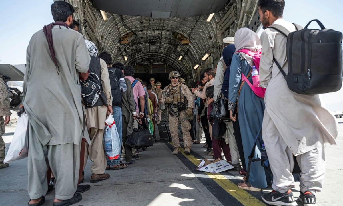 rut quan tai Afghanistan anh 1