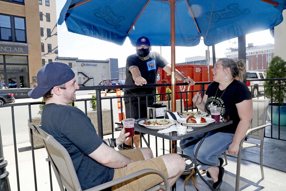 dich Covid-19 o My anh 3