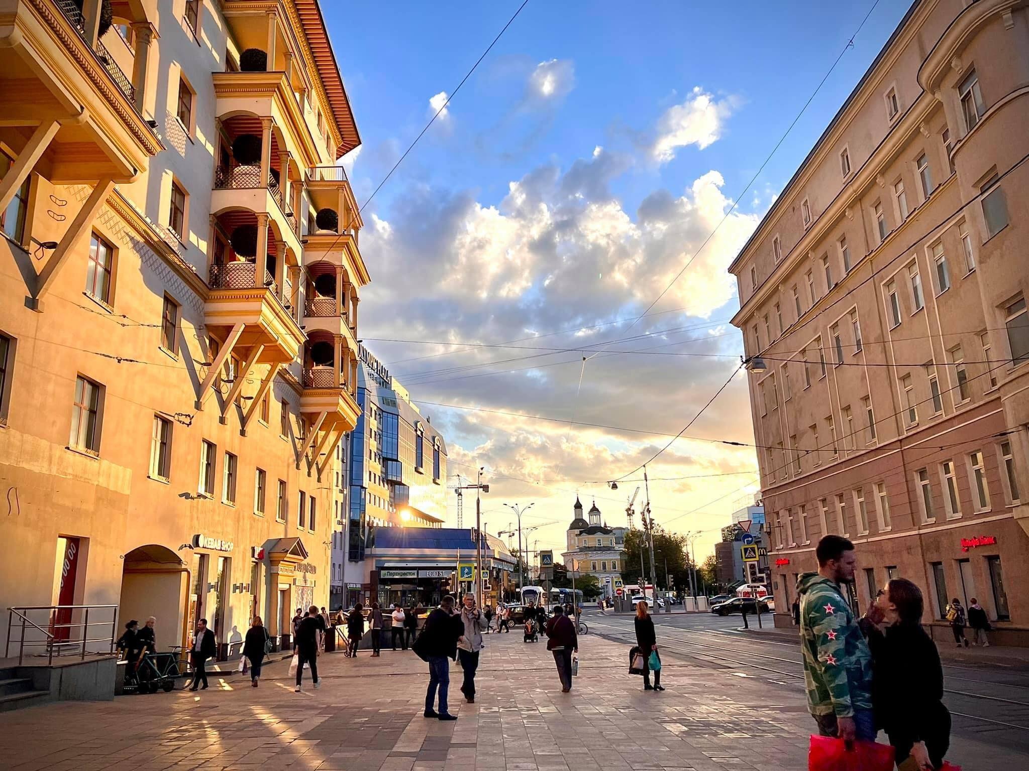 dich Covid-19 bung phat o Nga anh 2