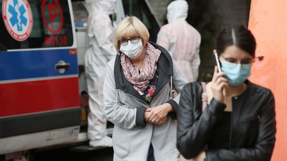 dich Covid-19 bung phat o chau Au anh 3