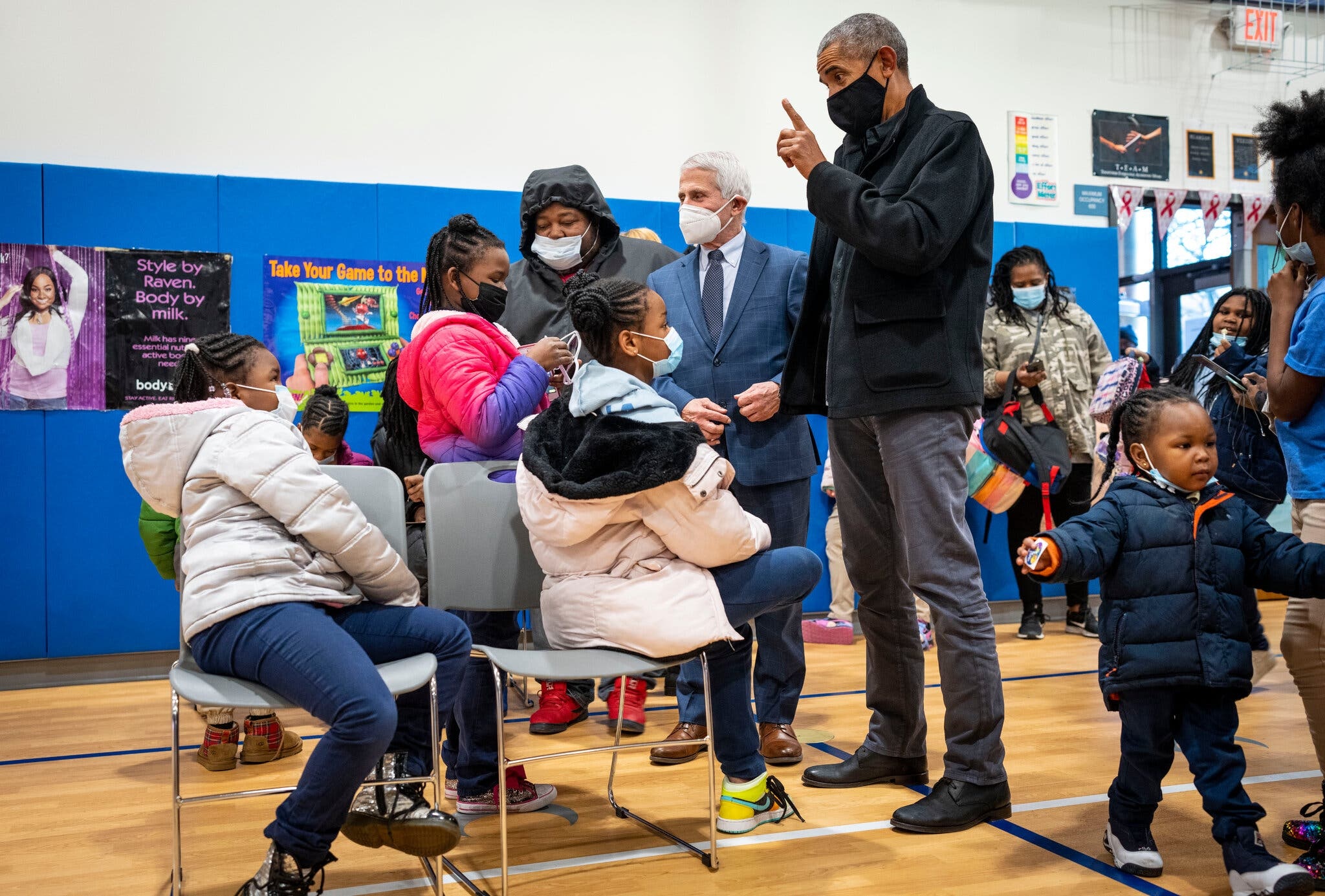 cach my ung pho bien chung omicron anh 3