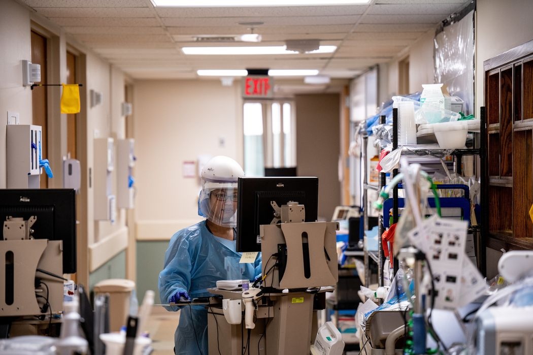 bien chung Omicron anh 2