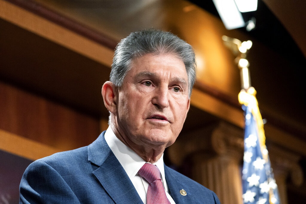 Thuong nghi si giang don manh vao du luat 1.700 ty USD cua ong Biden hinh anh