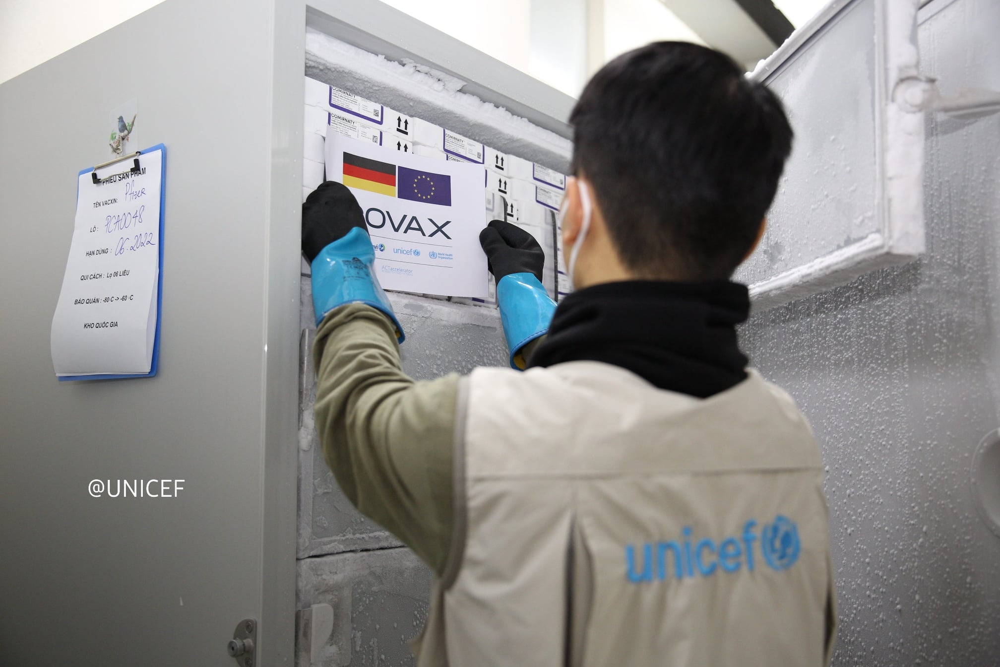 viet nam nhan them vaccine tu COVAX anh 1