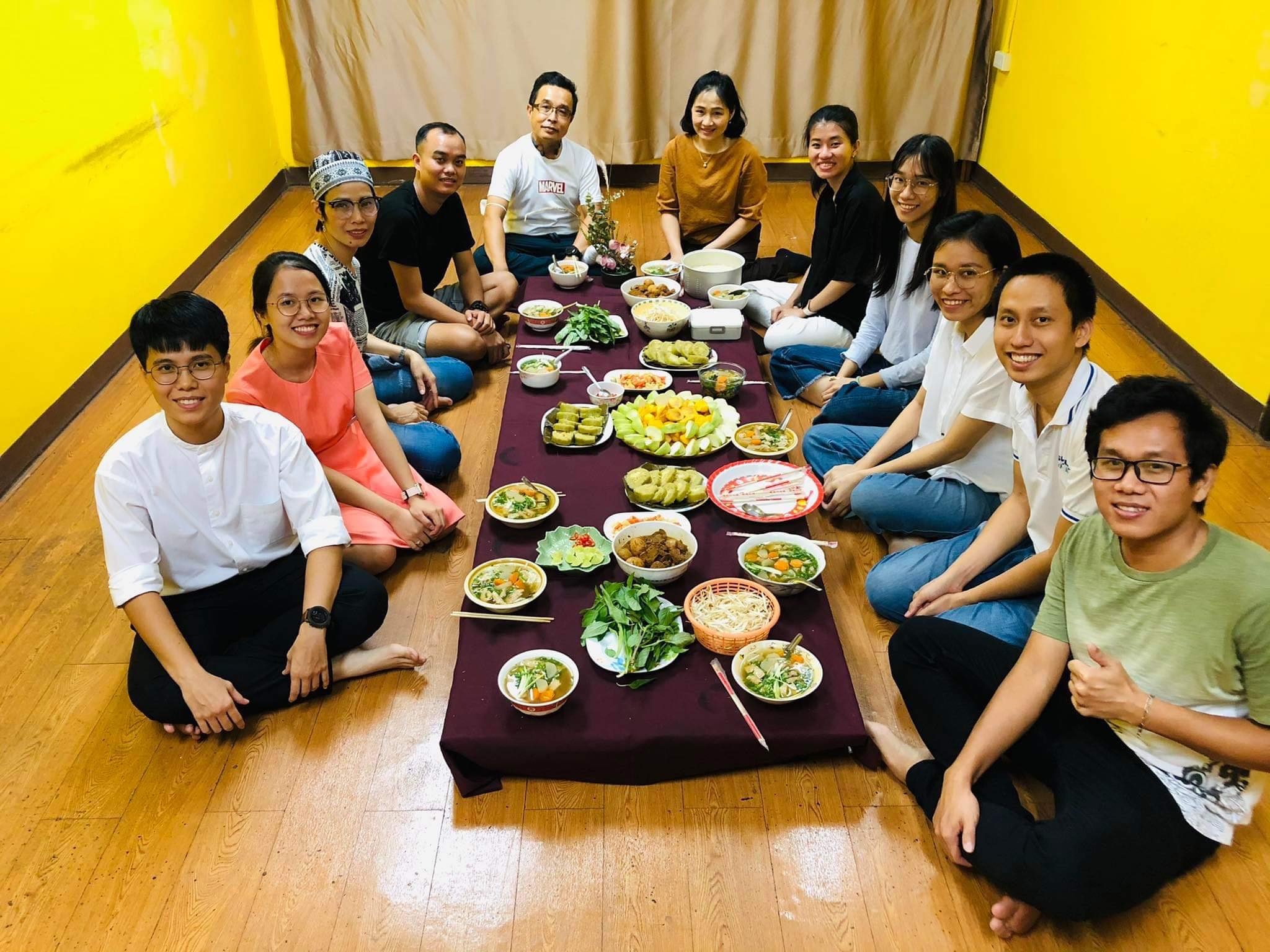 nguoi Viet o nuoc ngoai don tet xa que anh 11