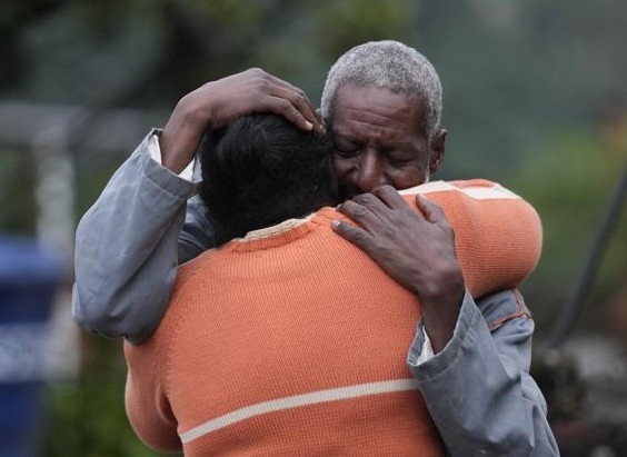 105 nguoi tu nan trong tham hoa o Brazil hinh anh