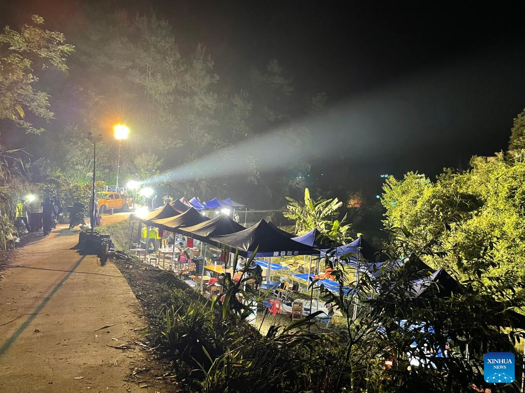 roi may bay o trung quoc anh 1