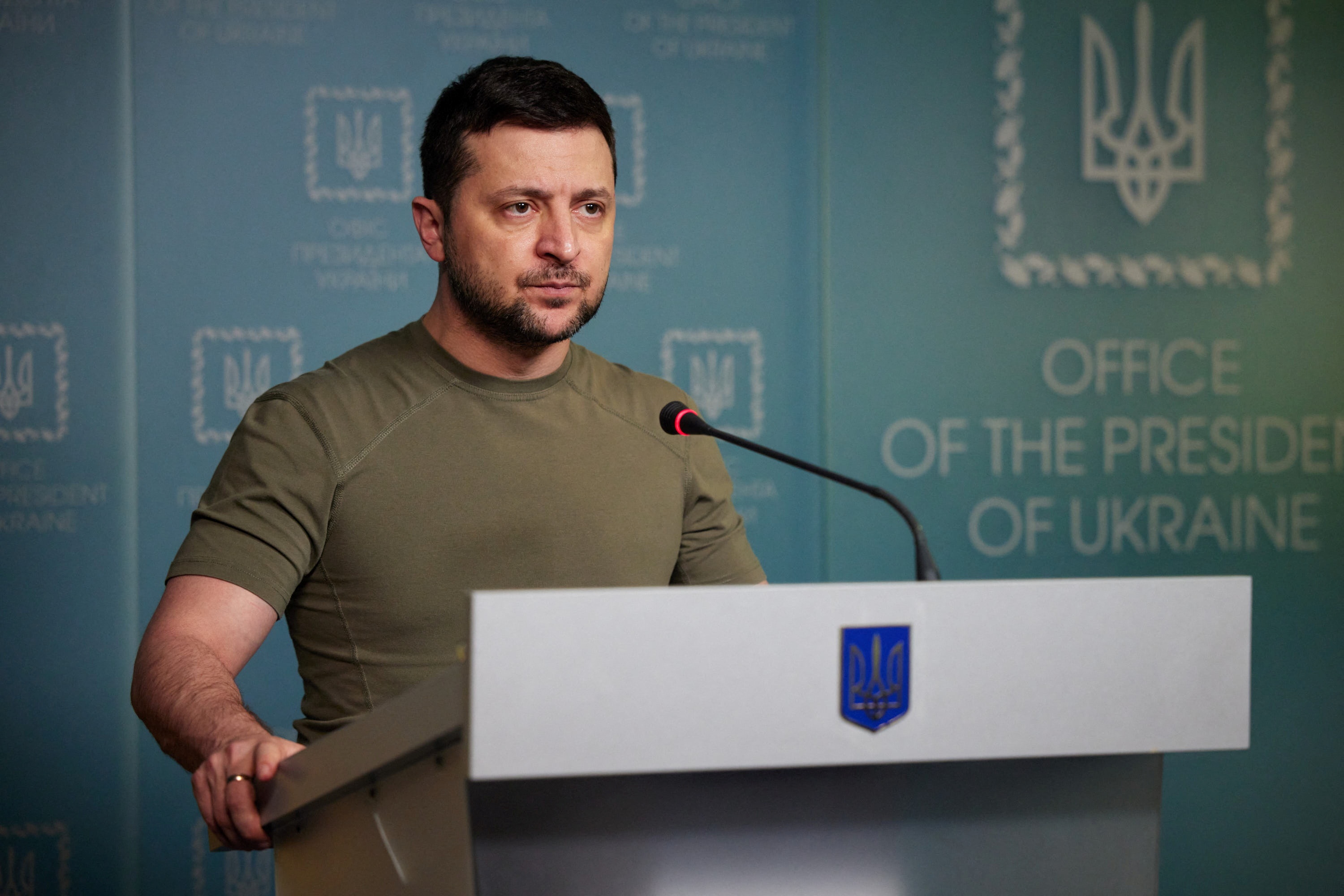 Tong thong Ukraine tiep tuc de xuat gap ong Putin hinh anh