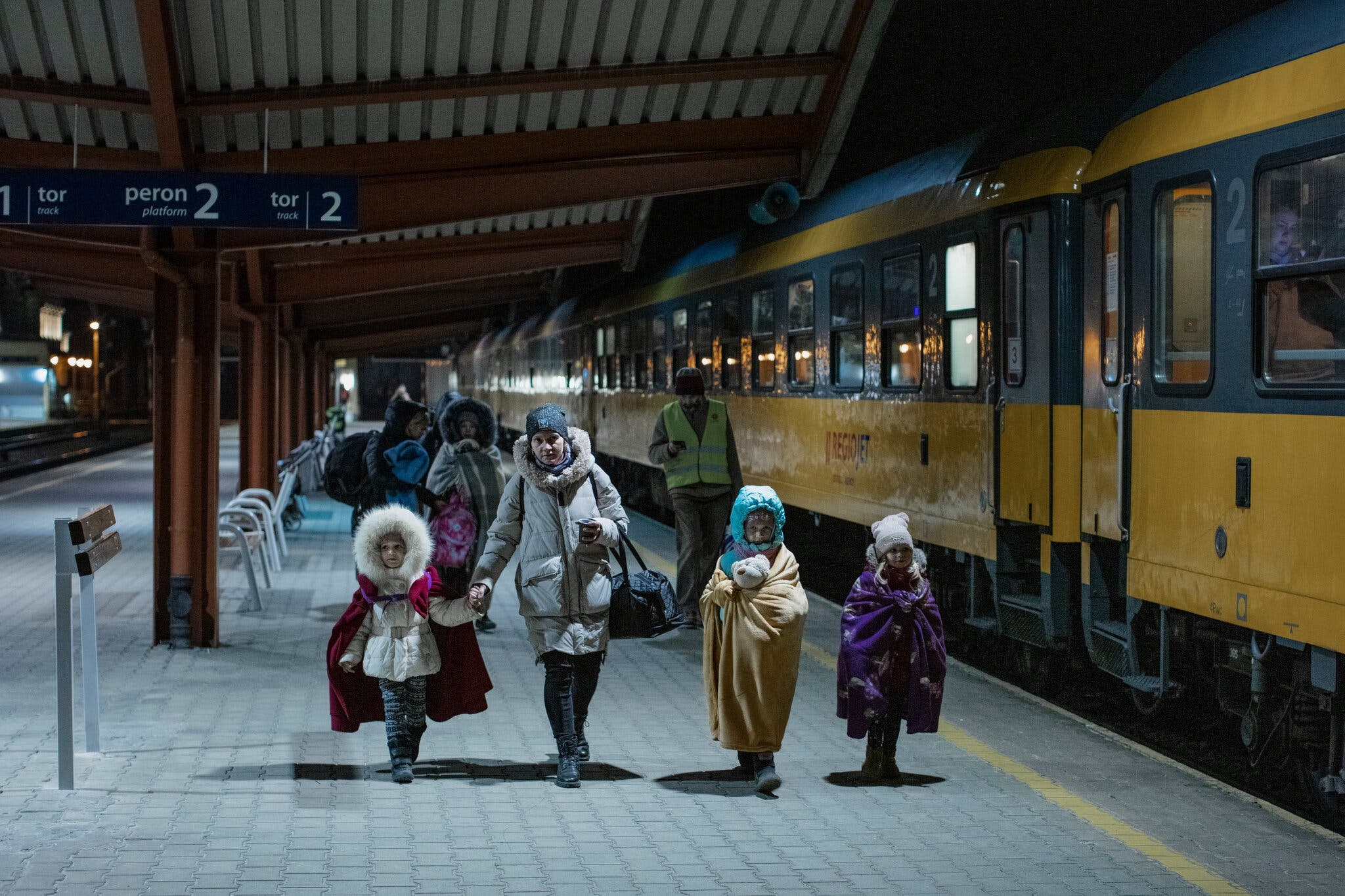 nguoi ti nan ukraine so tan sang chau au anh 1