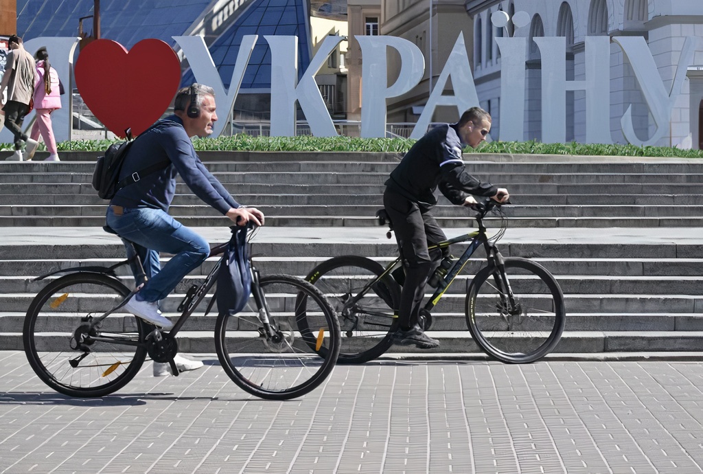 cuoc song nguoi dan tai kyiv anh 5