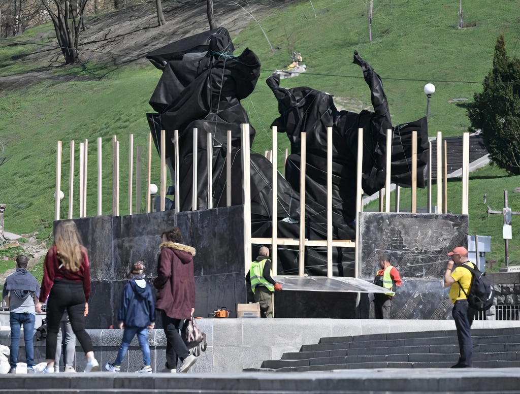 cuoc song nguoi dan tai kyiv anh 4