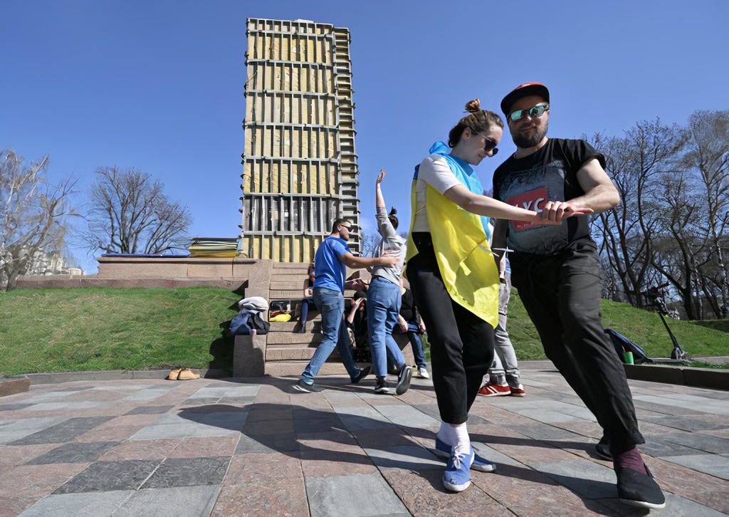 cuoc song nguoi dan tai kyiv anh 7