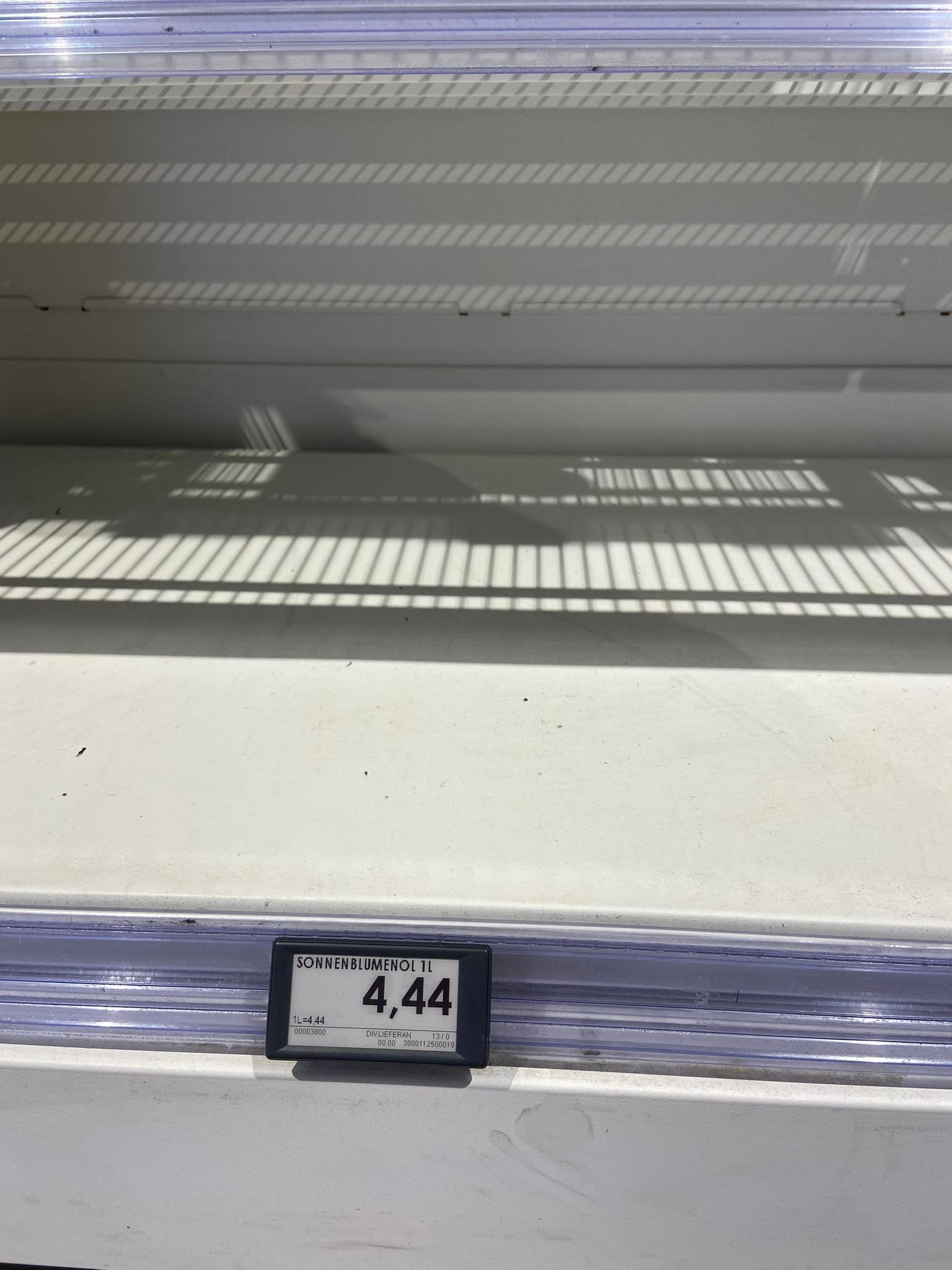 người việt ở châu âu đối phó lạm phát ảnh 8 nguoi viet o chau au doi pho lam phat anh 8