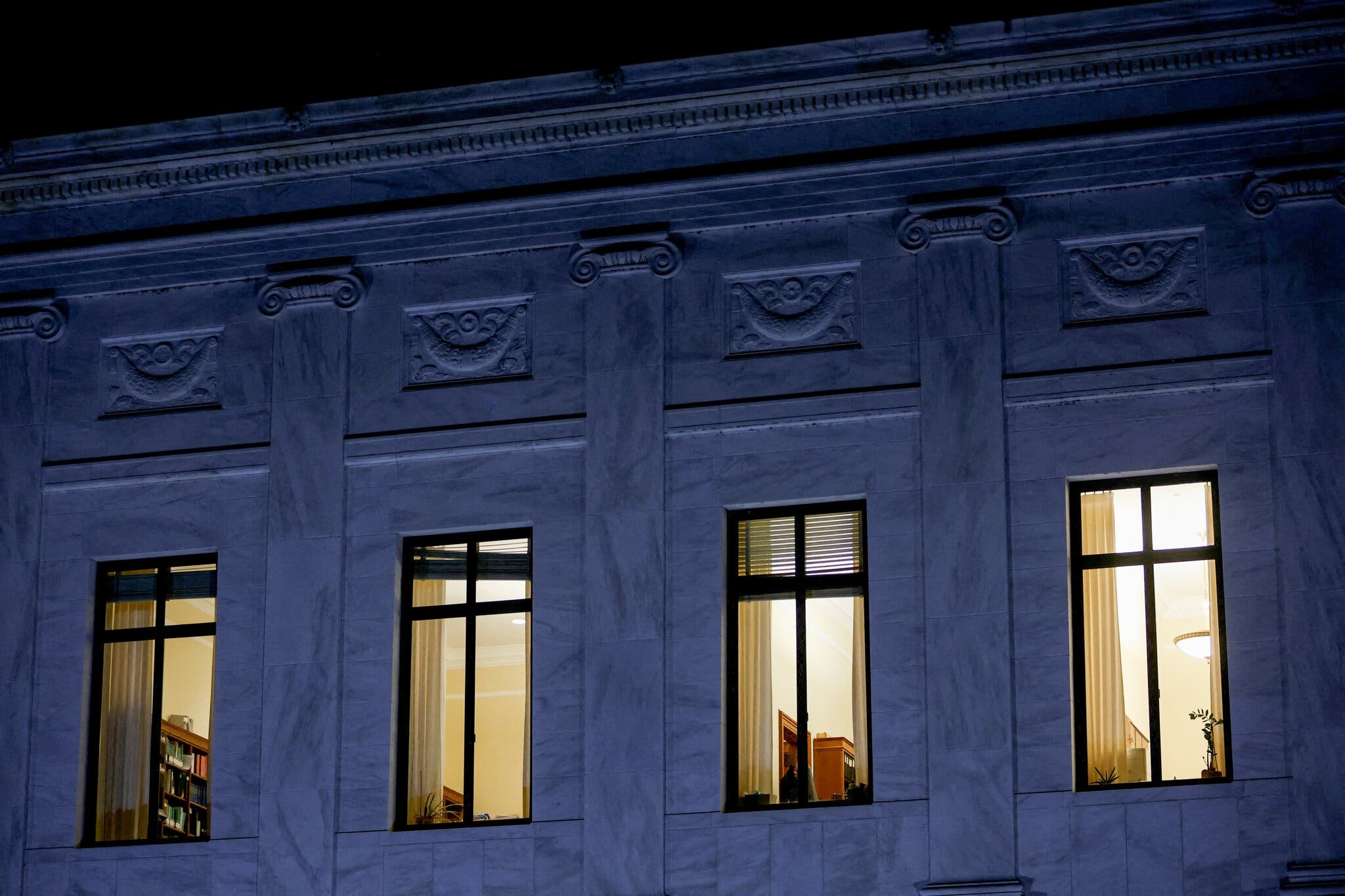 Nuoc My rung dong vi 98 trang tai lieu ro ri tu Toa an Toi cao hinh anh