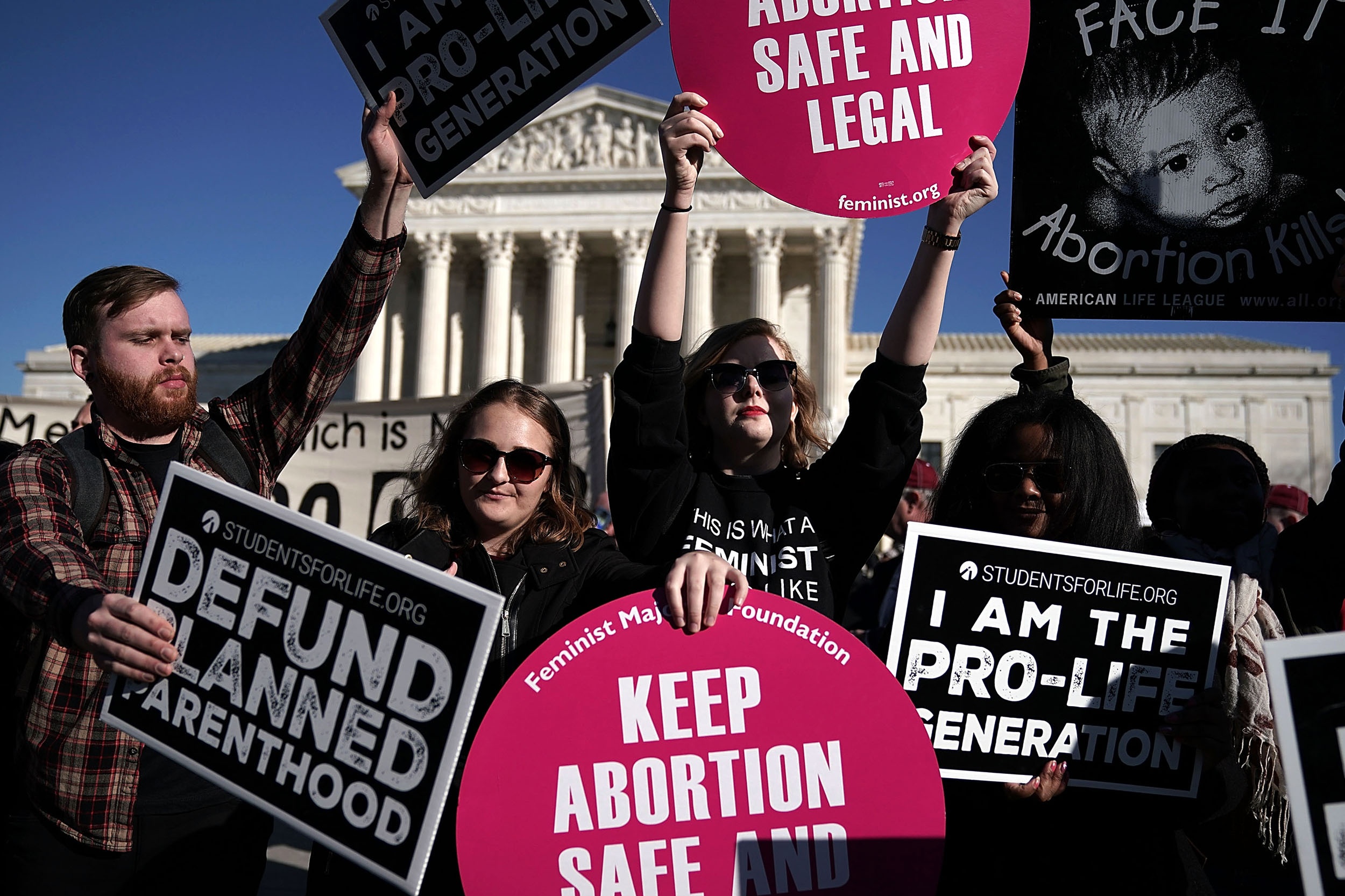 that chat lenh cam pha thai anh 1