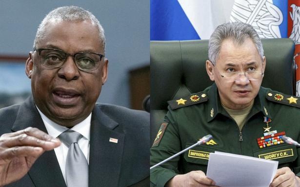 Bo truong Quoc phong Nga - My dien dam lan dau ke tu chien su Ukraine hinh anh