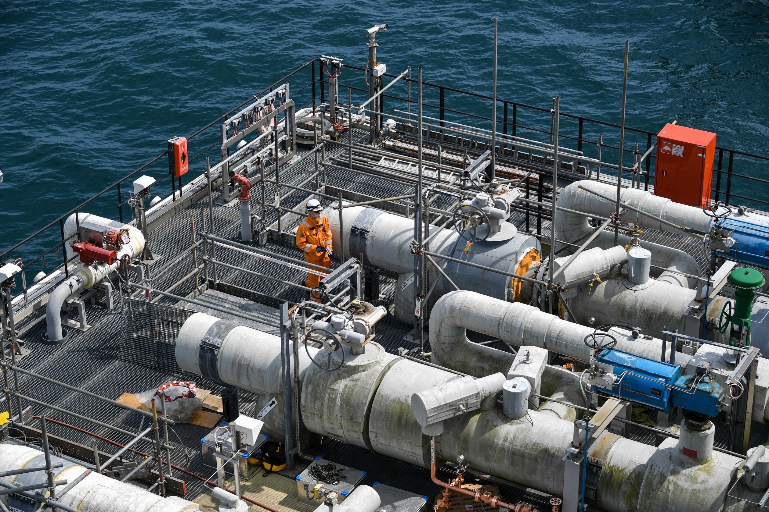 Thuong mai tu do da ket thuc voi nganh nang luong hinh anh