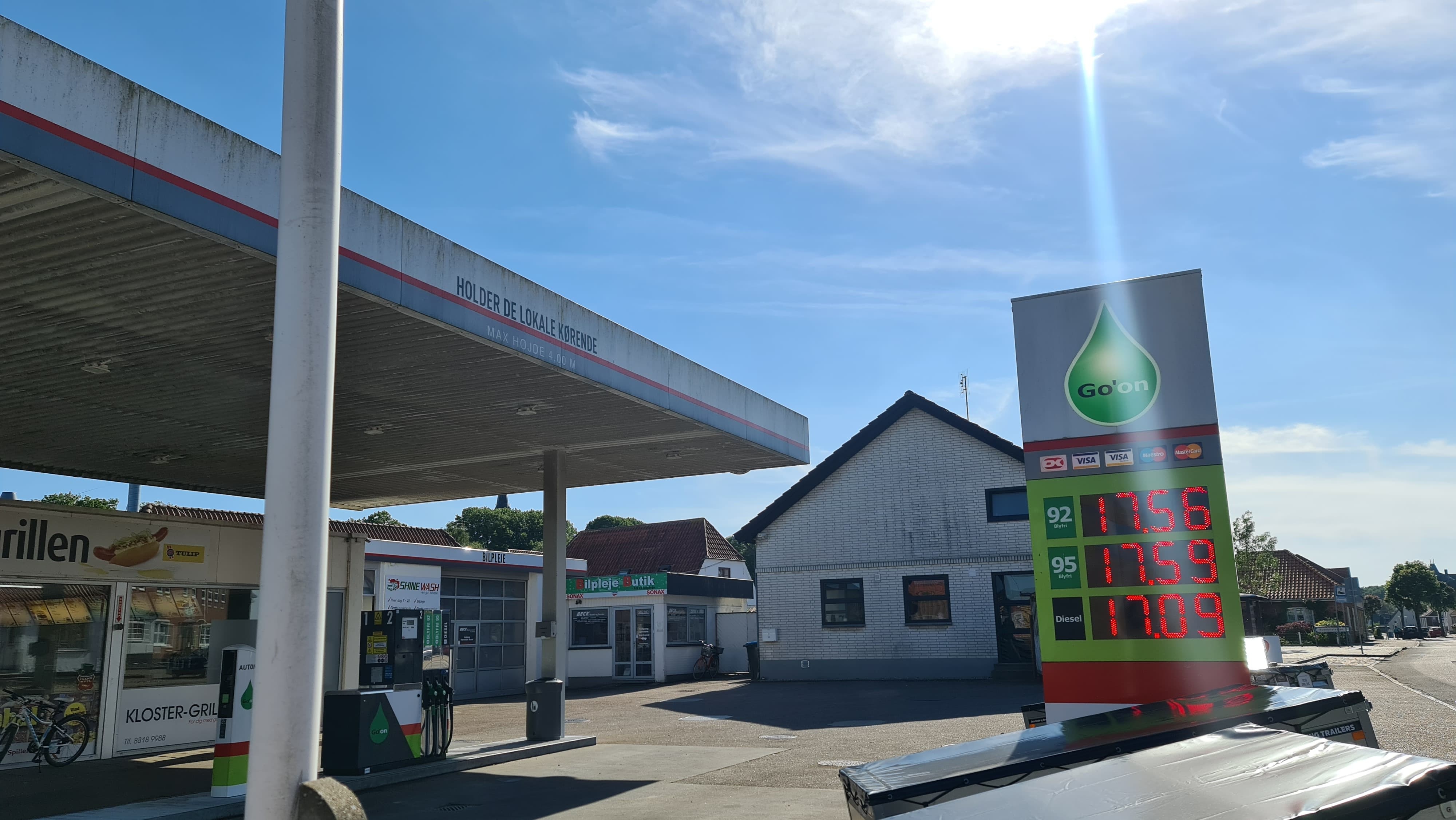 giá xăng toàn cầu lập đỉnh ảnh 4 gia xang toan cau lap dinh anh 4