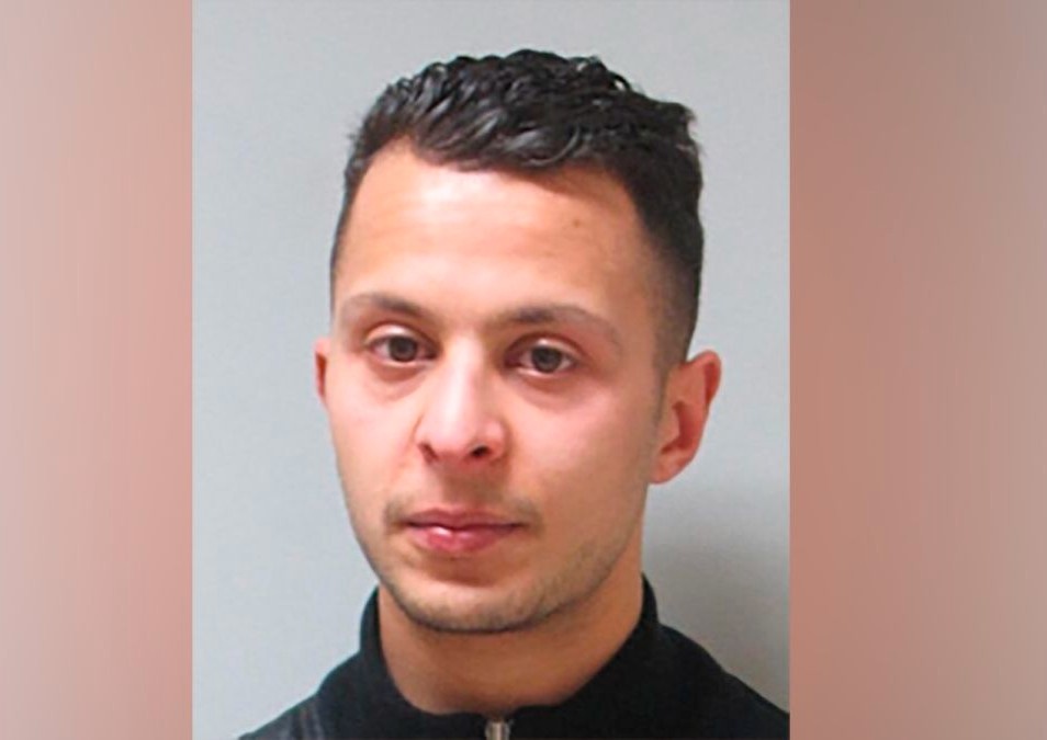 Thu pham vu khung bo lam 130 nguoi chet o Paris lanh an hinh anh