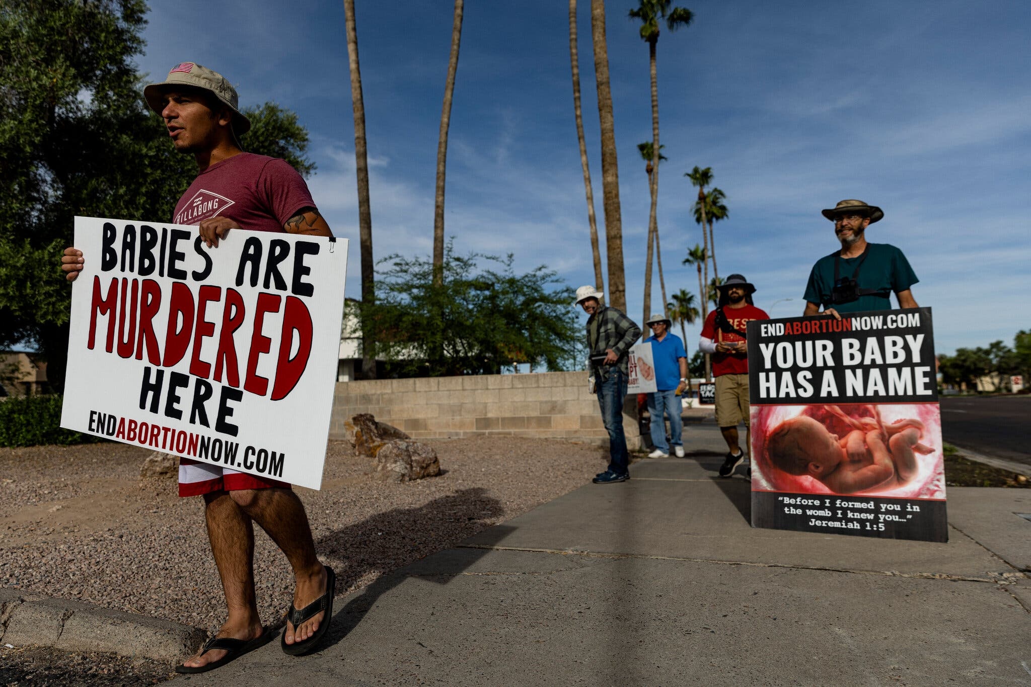 an le roe v wade bi lat nguoc anh 2