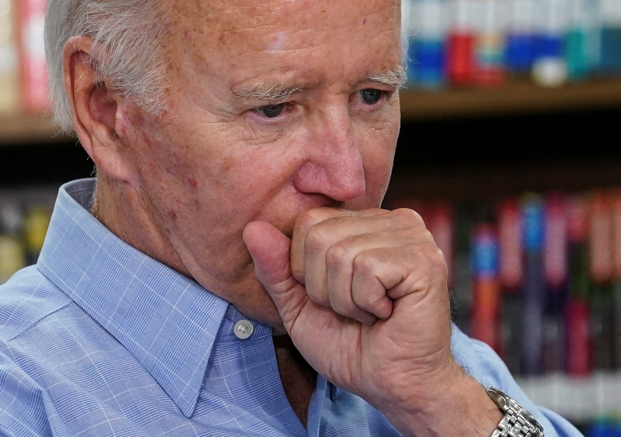 Voi ong Biden, thang thoi la chua du hinh anh