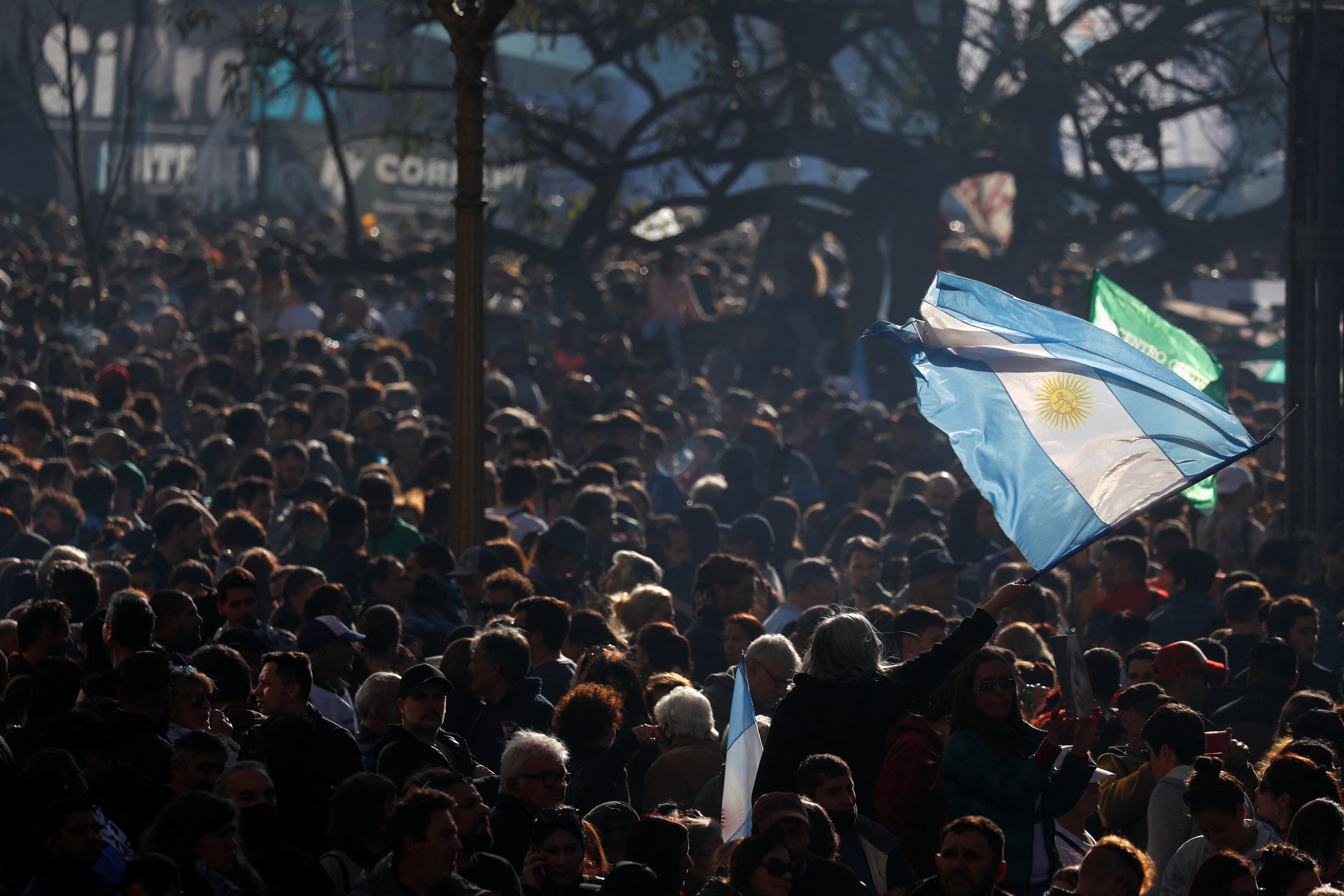 am sat pho tong thong anh 2