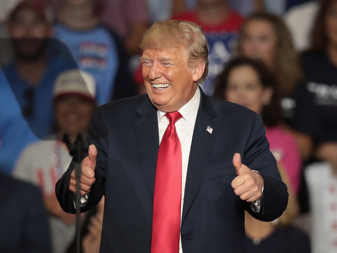 Tham phan My dap ung yeu cau cua ong Trump hinh anh